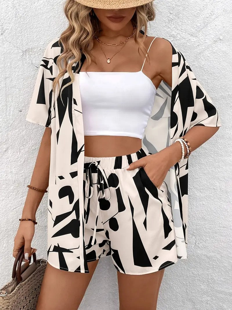 Galia | Atmungsaktives, Leichtes Kimono-Set mit Blumenmuster und Shorts 13