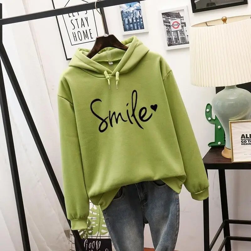 Heidi | Bequemer & Stilvoller Damen Hoodie mit Einzigartigem Smile-Love Design 4