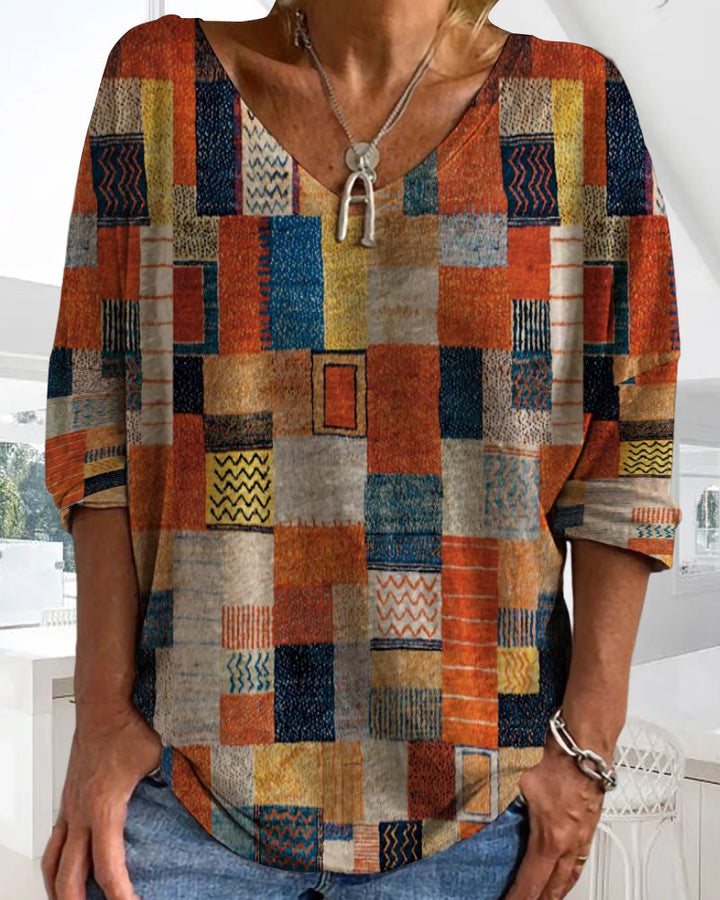 Imogen | Farbenfrohe Damenbluse mit V-Ausschnitt und 3/4-Ärmeln, Patchwork-Design 3