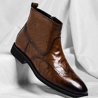 Arthur | Stilvolle Herren-Lederstiefel mit Edler Brogue-Prägung