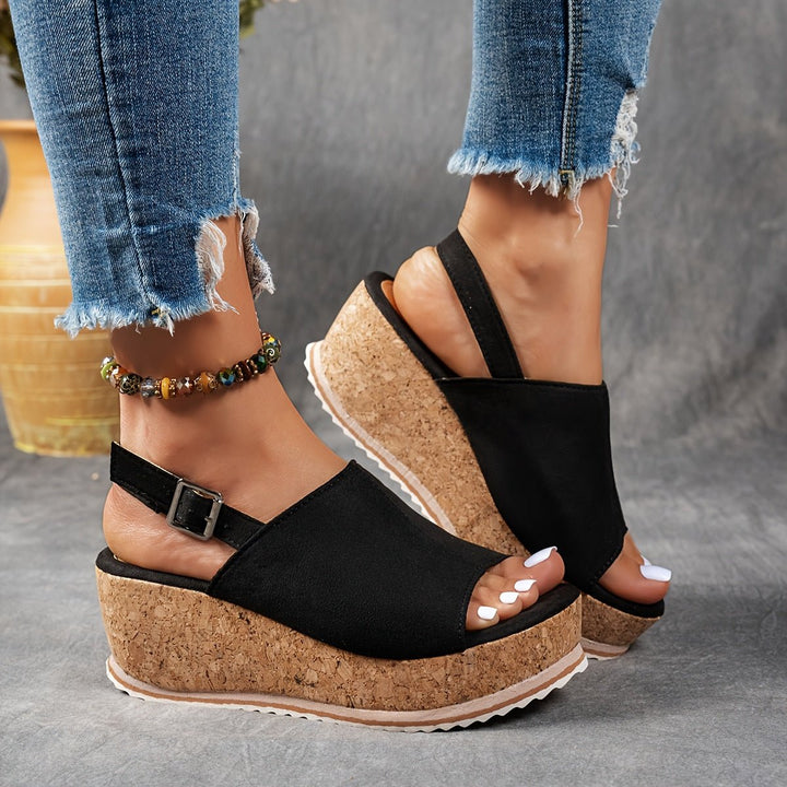 Katharina | Stylische Plateau Keilsandalen mit Animal Print 4
