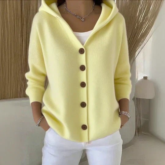 Kerstin | Vielseitige und weiche Strickjacke mit Kapuze 3