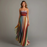Kira | Lebendiges und Luftiges Trägerloses Sommer-Maxikleid