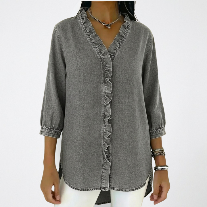 Klaudia | Elegante Damenbluse mit verspielten Rüschen-Details 2