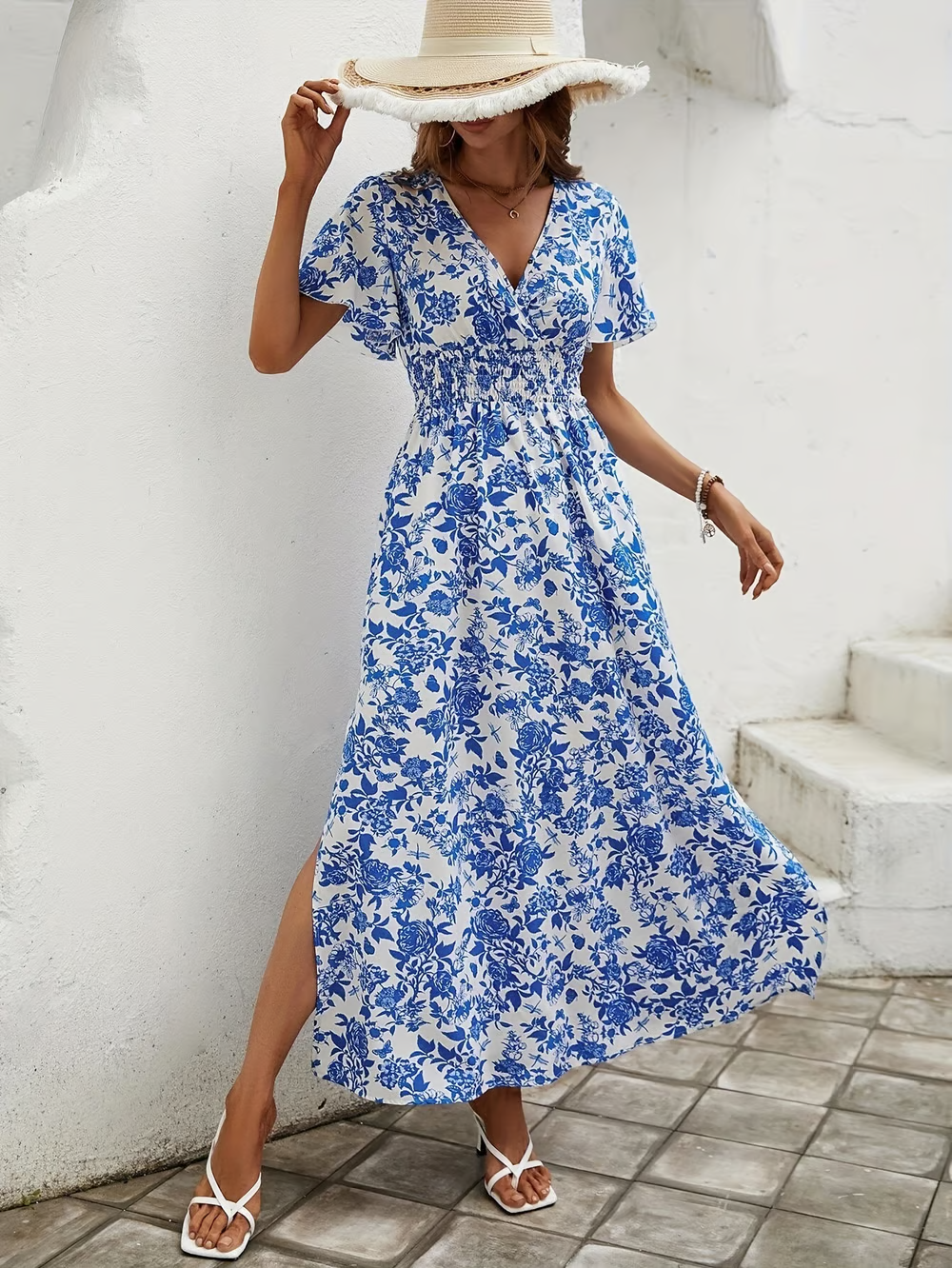 Lilia | Elegantes, Blumenmuster &amp; V-Ausschnitt Maxikleid 5