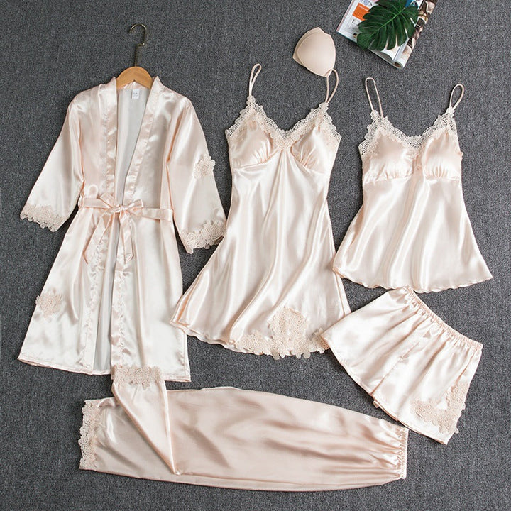 Livia Belleza | Elegantes Spitzen-Pyjama-Set für Damen 3