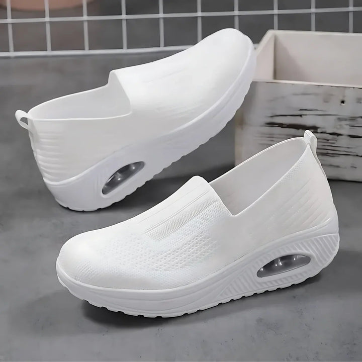 Livia | Bequeme Slip-On Damen Sneaker mit Keilsohle 5