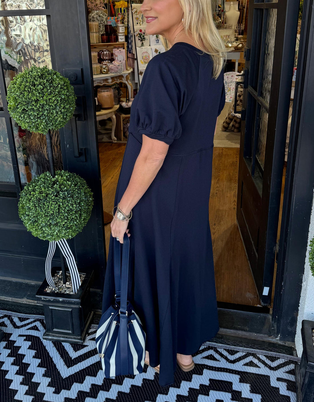 Livia | Elegantes Puffärmel Maxikleid für Stilvolle Anlässe 1