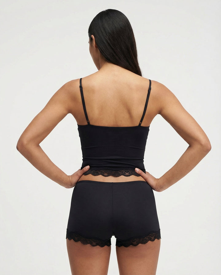 Luna | Elegantes Damen Lounge-Set mit Spitzenbesatz 1