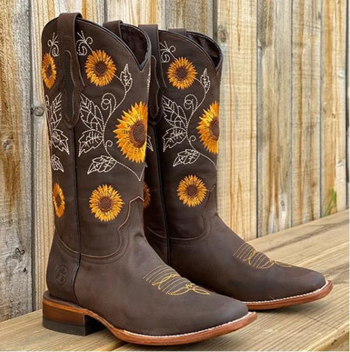 Maya | Bequeme und lässige Damen Bohemian Stiefel 2