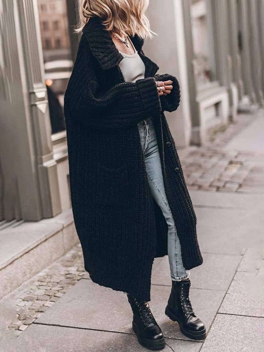 Mia | Oversize-Strickjacke für Damen mit grob gestricktem Rippstrick und langem Revers 5