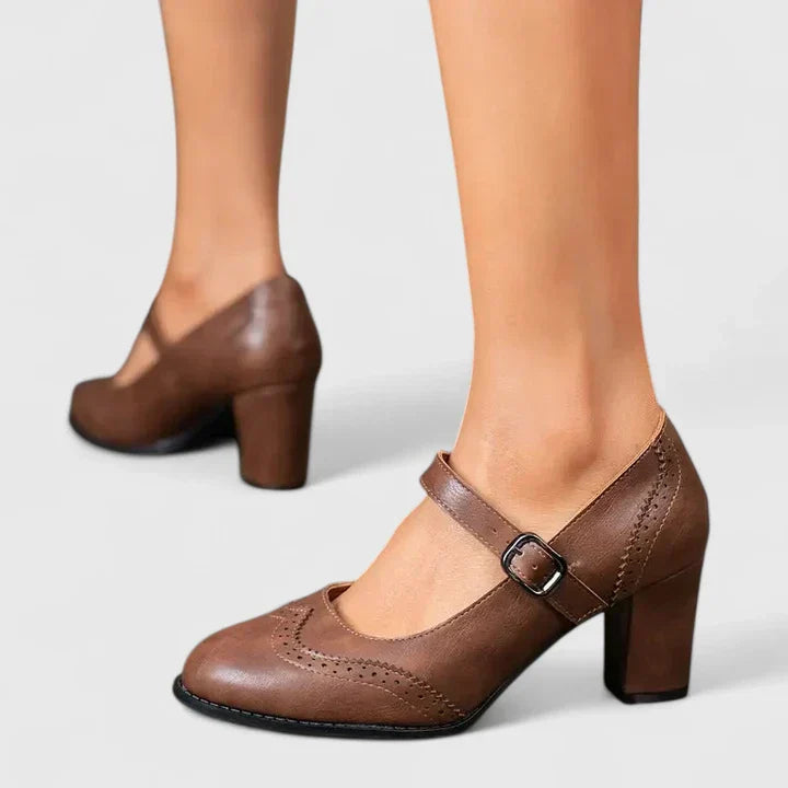 Mila | Stilvolle & Bequeme Mary Jane-Schuhe für Damen mit Blockabsatz 7