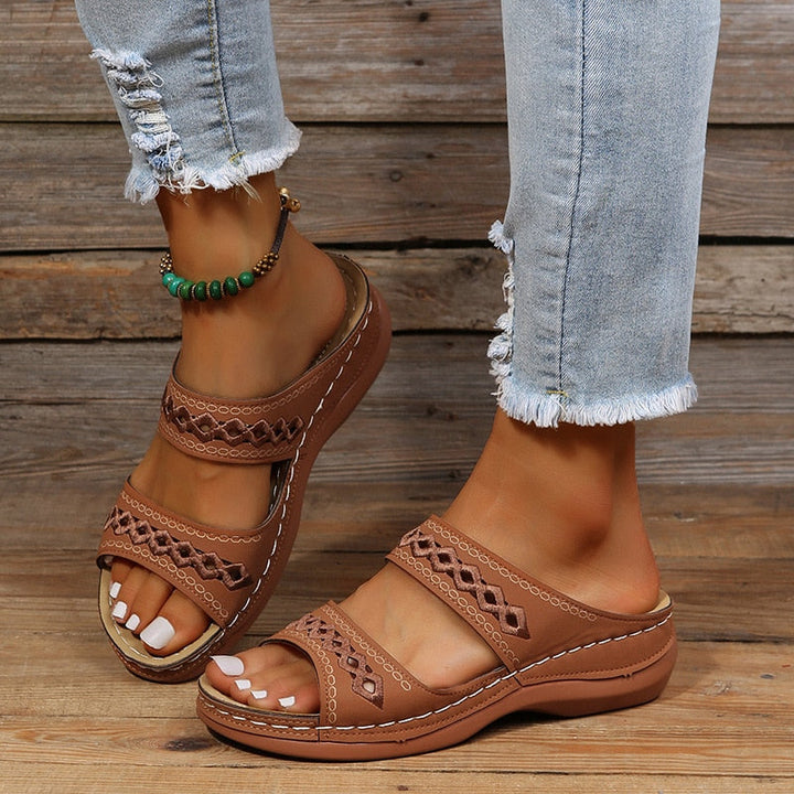 Mira | Atmungsaktive, Bequeme & Stilvolle Damensandalen 2