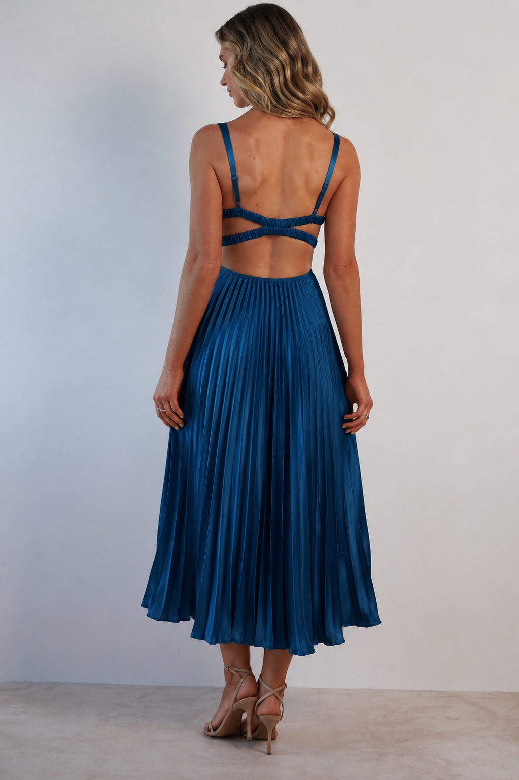 Mira | Elegantes, Luftiges & Vielseitiges Damen Maxikleid für den Sommer 3