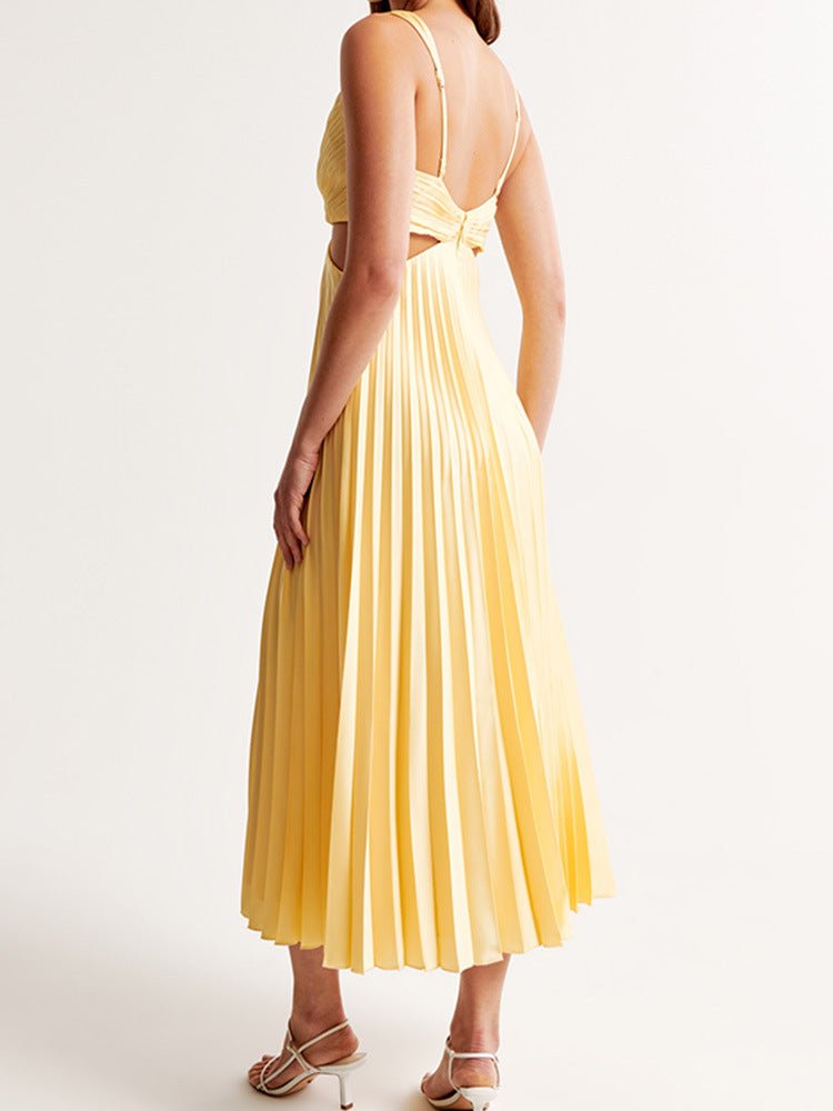 Nadine | Plissee-Maxikleid mit modernen Cut-outs 3