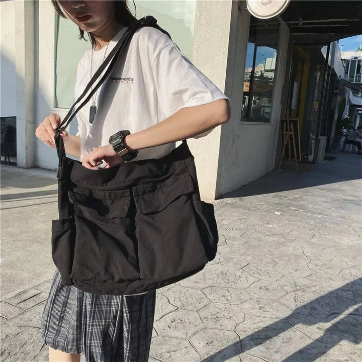 Nele | Geräumige Canvas Tragetasche mit Mehreren Taschen 1