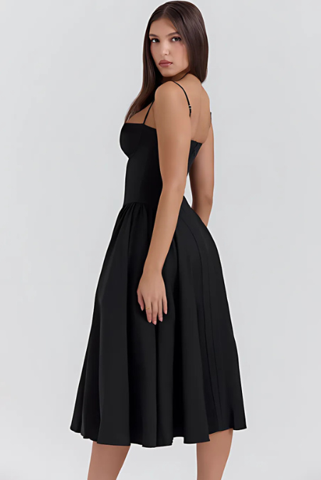 Nivara | Elegantes Korsettkleid mit Fließendem Rock 8