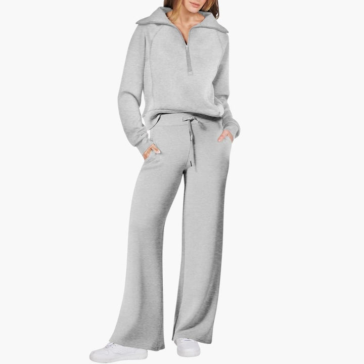 Nora | Elegantes, Bequemes Lounge-Set mit Halbreißverschluss und Weitem Bein 11