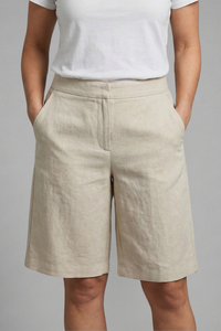 Sabrina | Stilvolle High-Waist Shorts in Knielänge