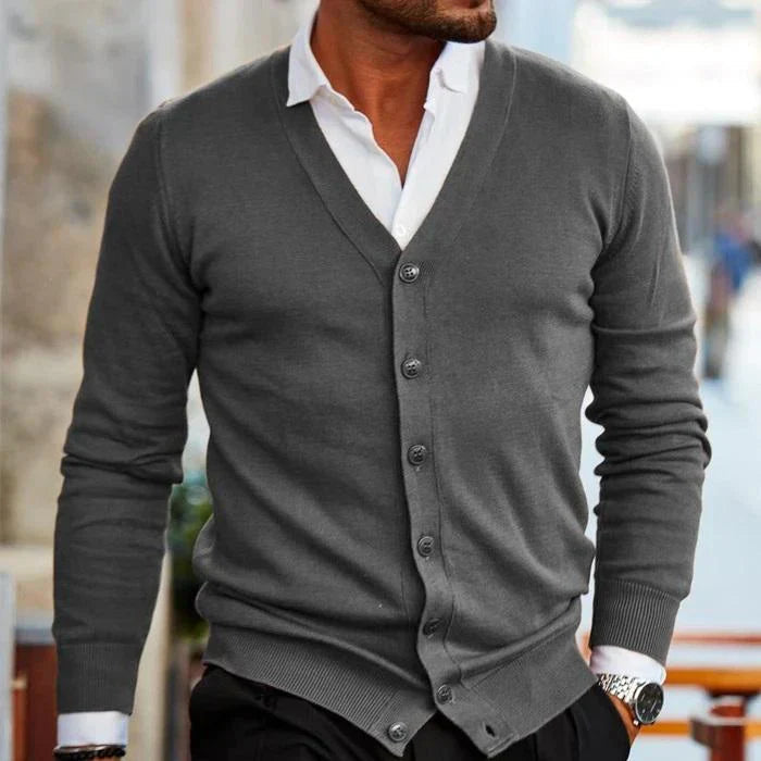 Rovian | Warme und stylische Herrenstrickjacke 0