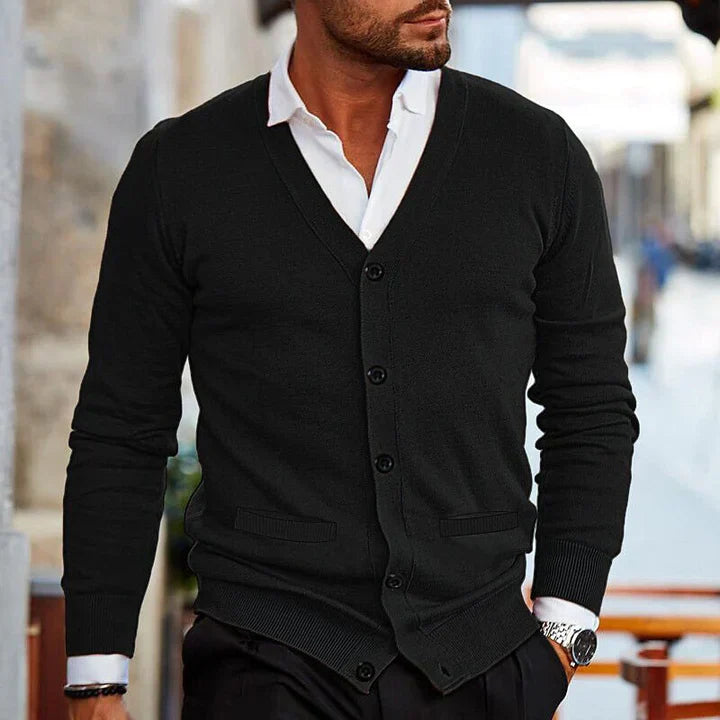 Rovian | Warme und stylische Herrenstrickjacke 4