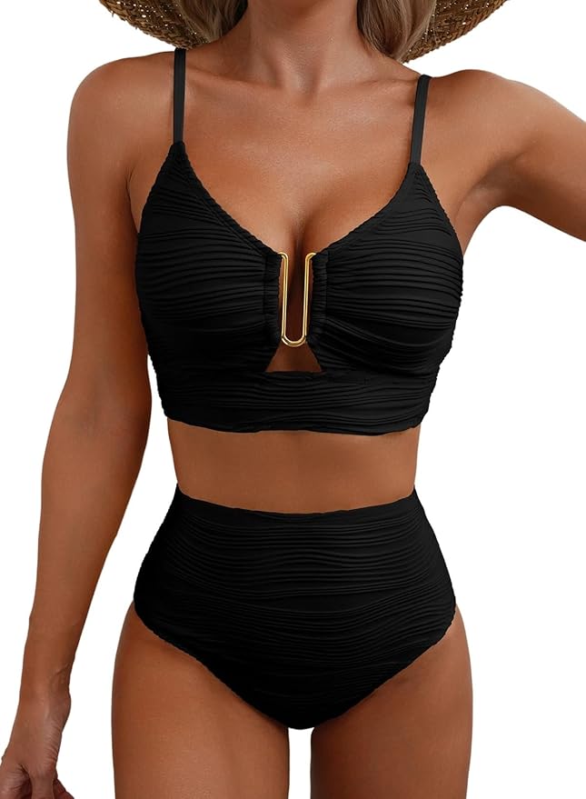 Selina | Komfortabler und figurformender Bikini 0