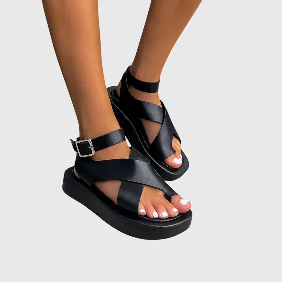 Sienna | Elegante, Auffällige Riemchen Gladiatorsandalen mit Plateausohle 5
