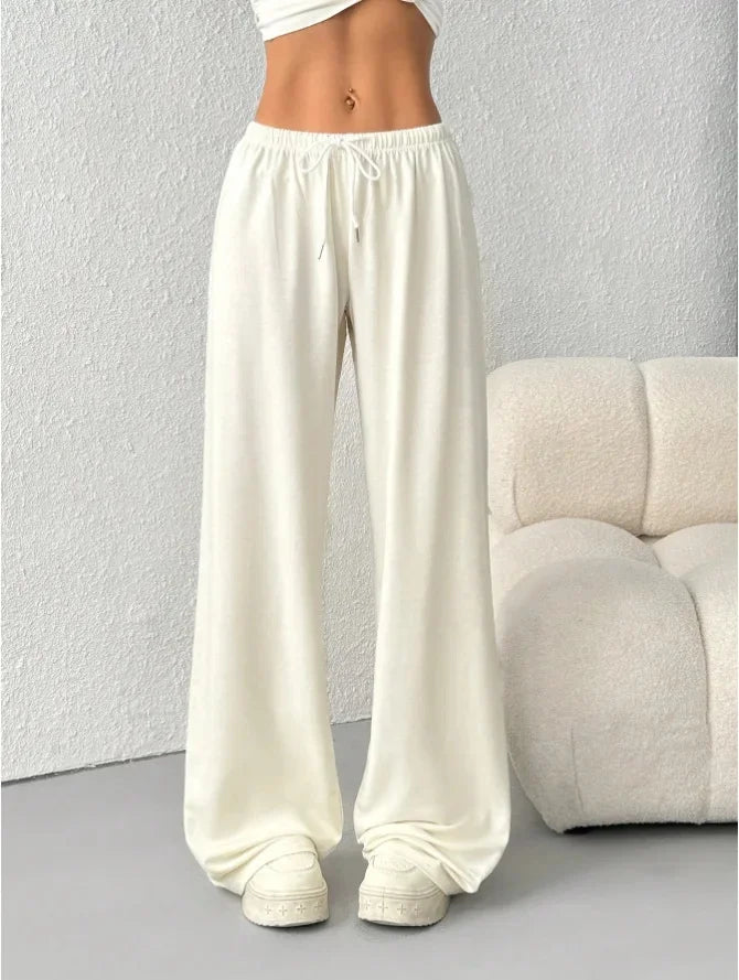 Sofia | Jogginghose Damen Weit Bequem Sportlich Elegante Passform 4