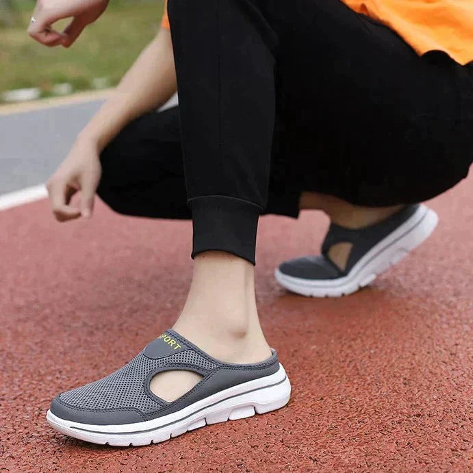 Soleo | Bequeme Orthopädische Hausschuhe für Herren 1
