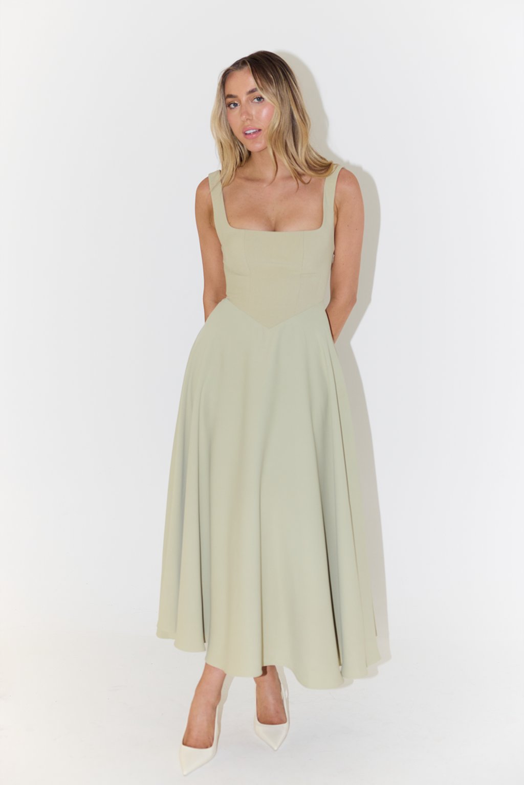 Sophie | Elegantes Festliches Kleid mit A-Linien-Silhouette und Quadrat-Ausschnitt 8