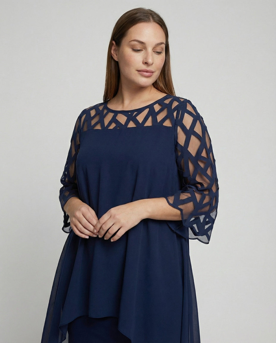 Sophie | Elegantes, Fließendes &amp; Stilvolles Midikleid für Kurven 1