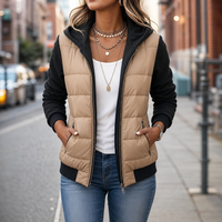 Camille | Moderne Pufferjacke Mit Strickärmeln Und Leichter Steppfüllung