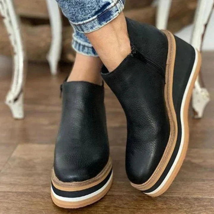 Emily | Retro Wedge-Stiefeletten mit markanter Plateausohle