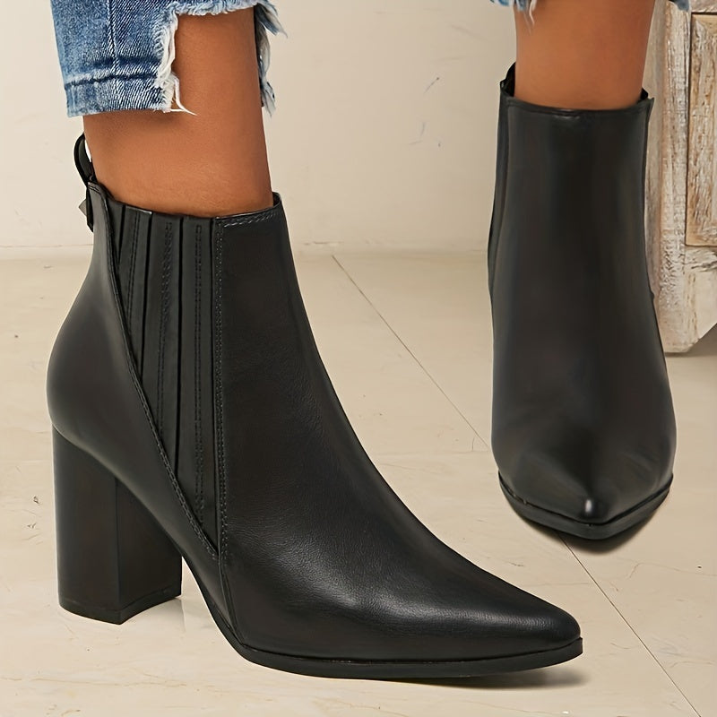 Olivia | Elegante Spitz zulaufende Stiefeletten mit Blockabsatz