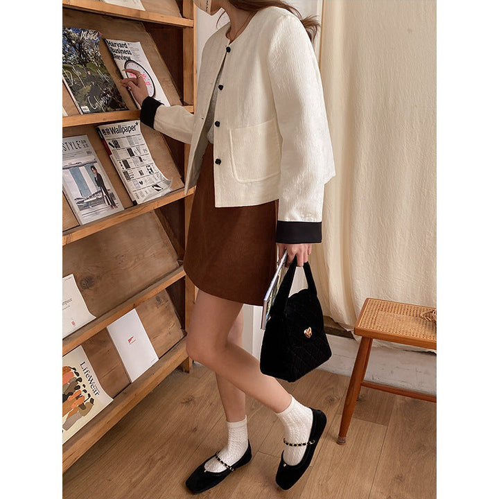 Janina | Eleganter Und Stilvoller Kurzer Blazer