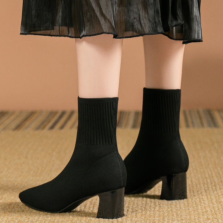 Kerstin | Moderne Und Elegante Stricker-Stiefeletten