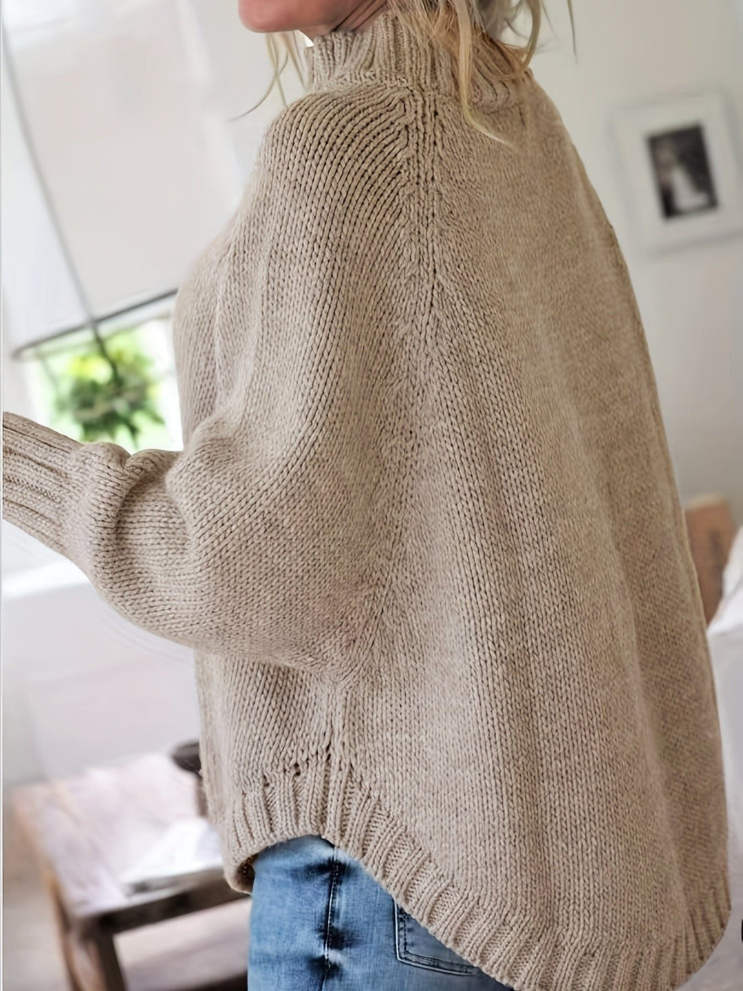 Corinna | Grober Rollkragen-Kabelstrickpullover für Frauen