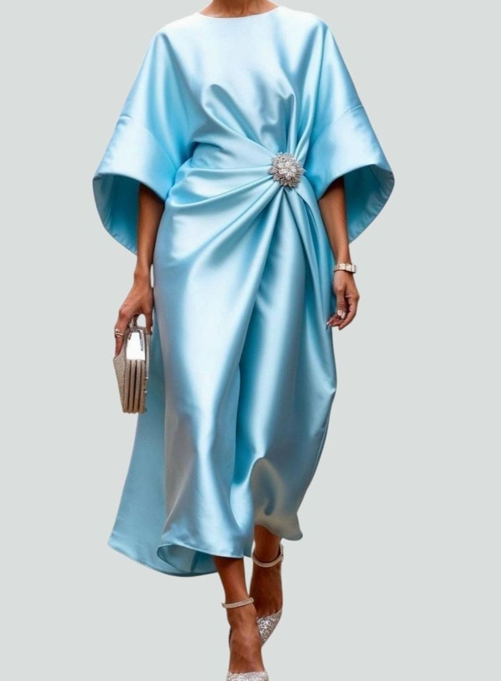 Nora | Midi Abendkleid – Elegantes Satin mit Fledermausärmeln