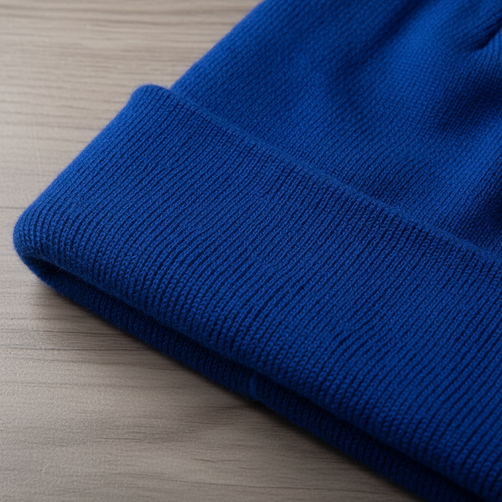 Blaue Wintermütze | Gestrickte Wintermütze mit warmer Isolierung