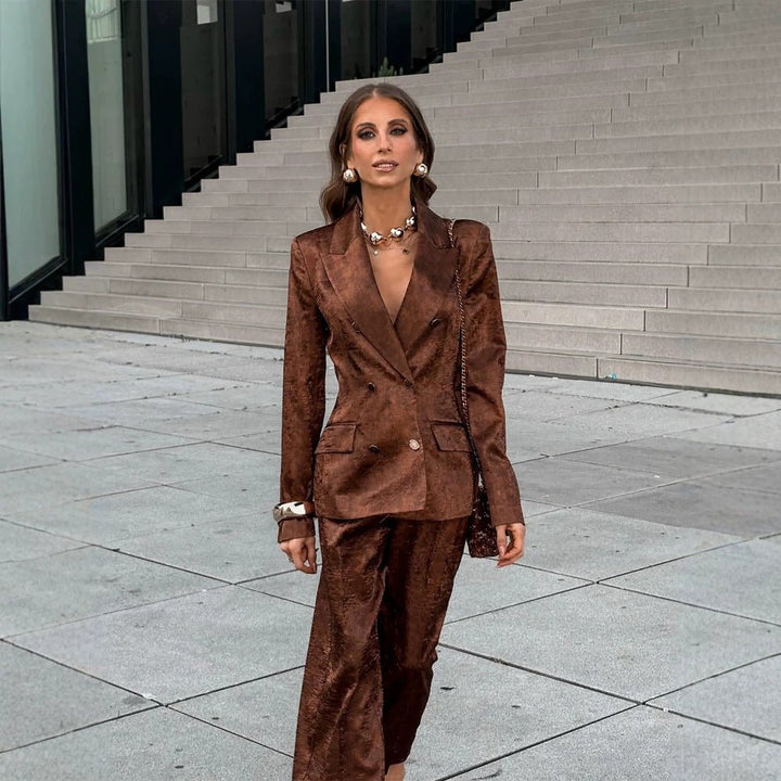Drune | Doppelreihiges Samt-Blazer Co-Ord-Set für Damen