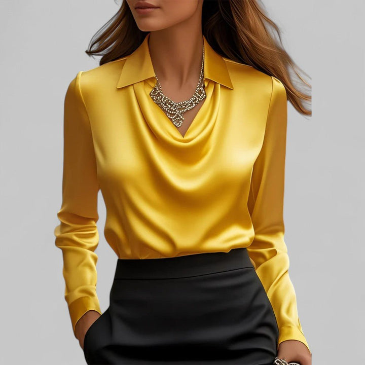 Andrea | Drapierte Bluse aus Satin – Elegantes Design