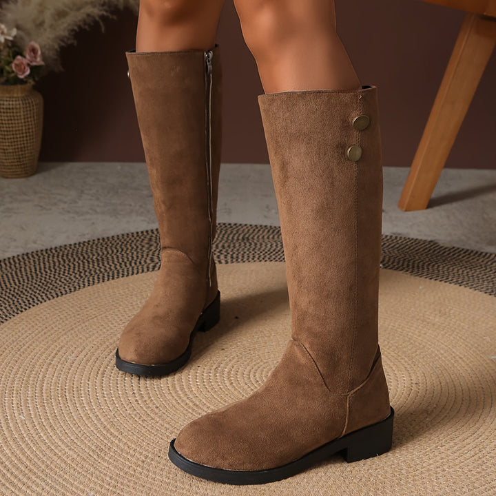Marlene | Elegante kniehohe Stiefel mit Knopfdetails