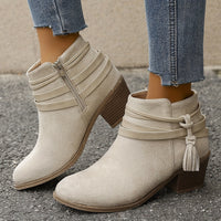 Petra | Elegante Und Moderne Quasten Stiefeletten