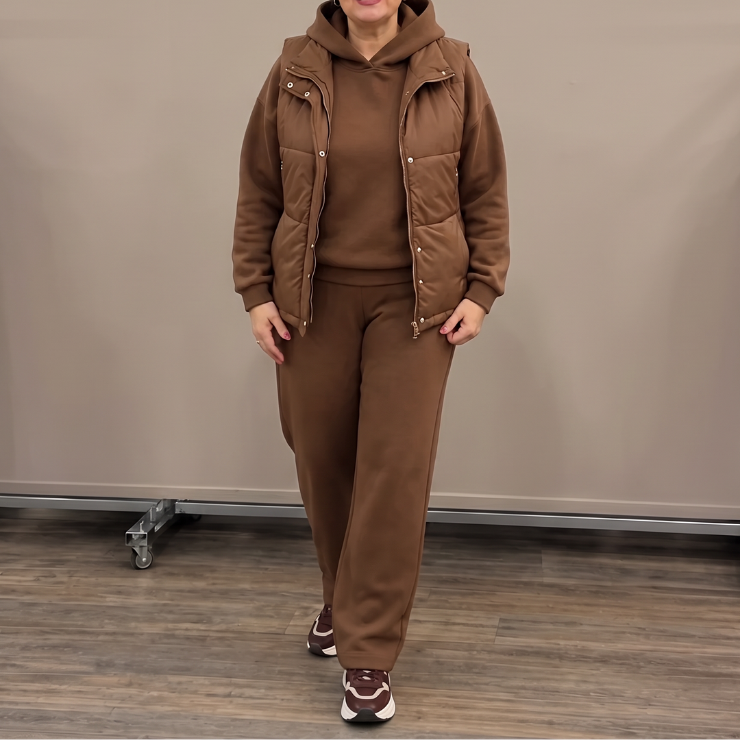 Layerwell | Quilt-Weste Hoodie und Jogginghose Set