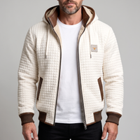 Oliver | Gefütterte Steppjacke mit Sherpa-Innenfutter und Kapuze