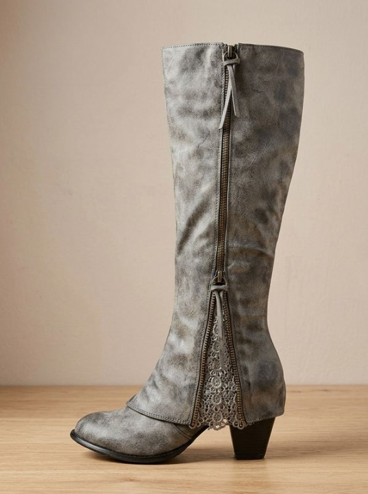 Camille | Knee-High Boots with Chunky Heel and Lace Details