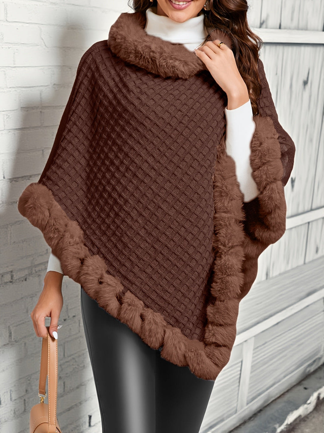 Damen | Poncho – Stilvolles Rautenmuster mit Kragen