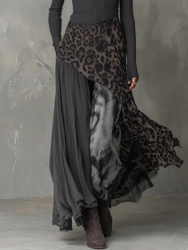Lena | Boho Maxikleid mit Animal-Print mit langen Ärmeln