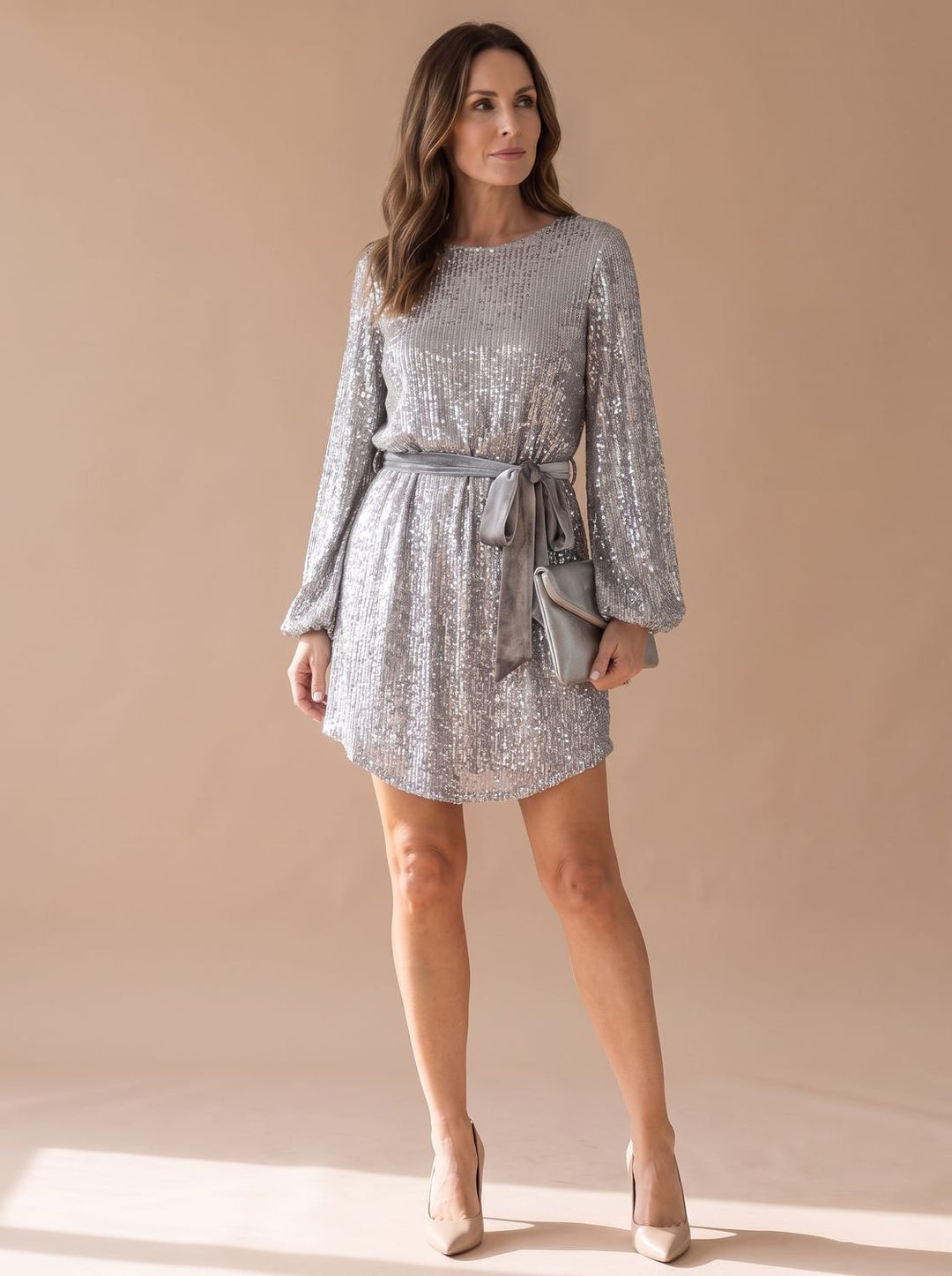 Mia | Mini Weihnachtskleid – Glitzernd mit Ballonärmeln für Frauen