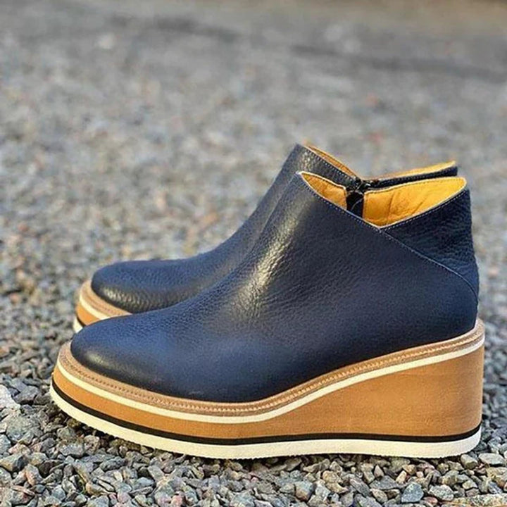 Emily | Retro Wedge-Stiefeletten mit markanter Plateausohle